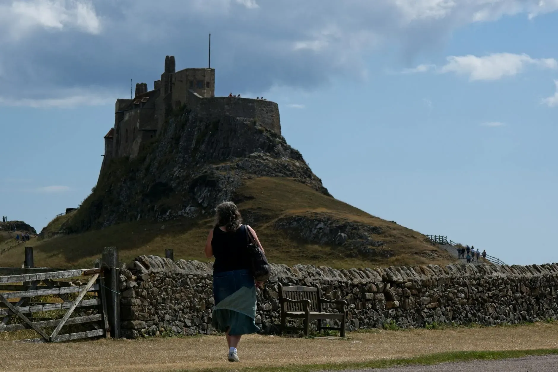 Aruna Ratanagiri — The monastery is situated in Northumberland, a region known for its rolling hills, dramatic coastline, and historic sites. The natural surroundings offer a peaceful backdrop conducive to contemplation and quiet reflection, far from the bustle of urban life.