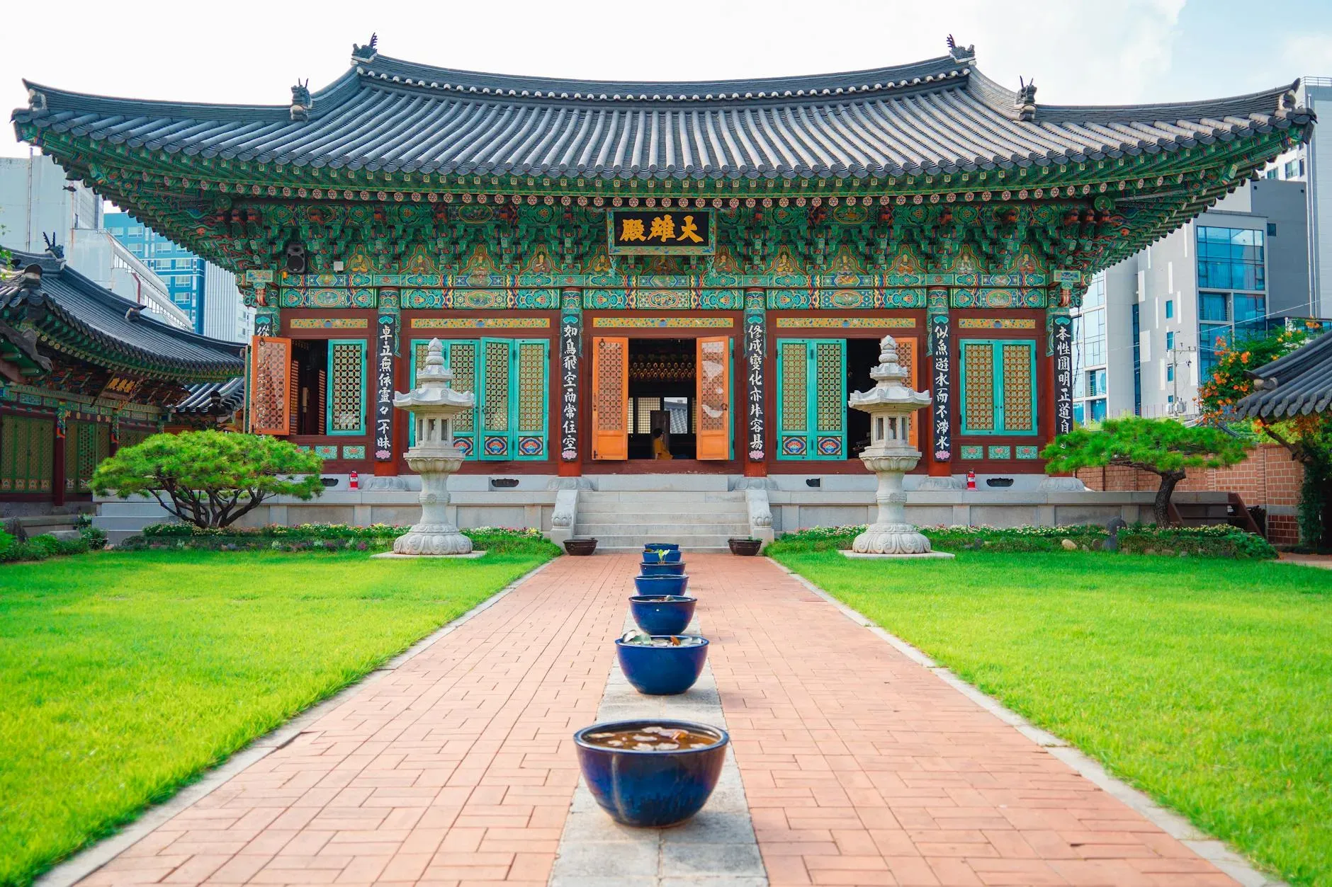 Baekdam Temple