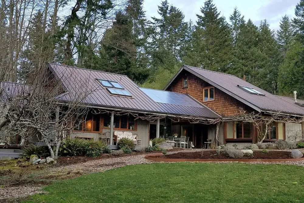 Aldermarsh Retreat. Center