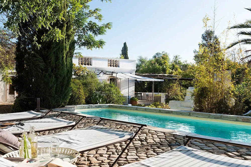 Altanure — Located in Tavira, southern Portugal, Altanure's various sites are situated where the land meets the sea, offering a diverse natural landscape. Guests can expect a warm, sunny climate, lush gardens, and a tranquil atmosphere conducive to relaxation and rejuvenation.