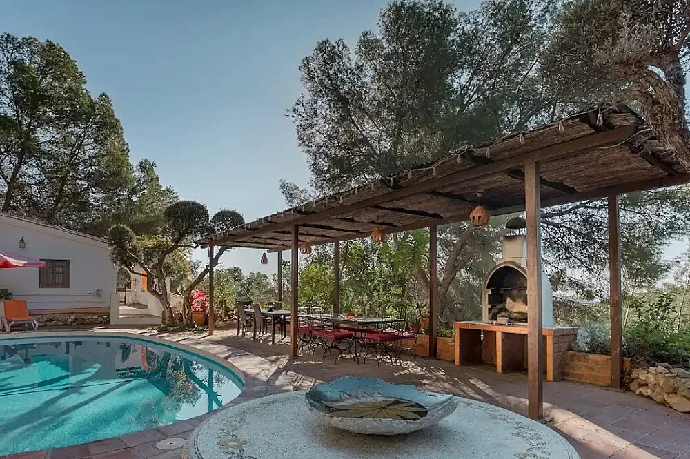 Casa Surrender — The center is situated in the wild heart of Andalucía, Spain, surrounded by olive groves and pine-scented air. The natural environment provides a quiet rhythm, blending mountain magic with Mediterranean softness, all just a short drive from the sea.