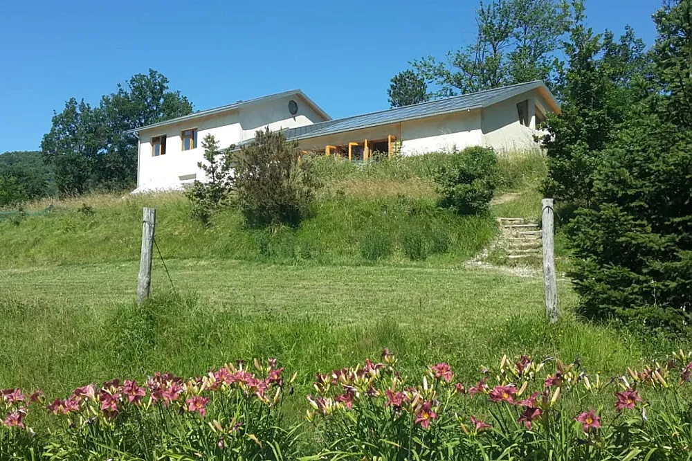 Centro Anidra — The center is situated in the Ligurian mountains of Italy, an area where porcupines roam freely among ancient, abandoned stone houses. The property itself is extensive, encompassing a waterfall, dense mountain forests, and serene, hidden glades. The environment is wild and natural, providing a peaceful escape from urban life.