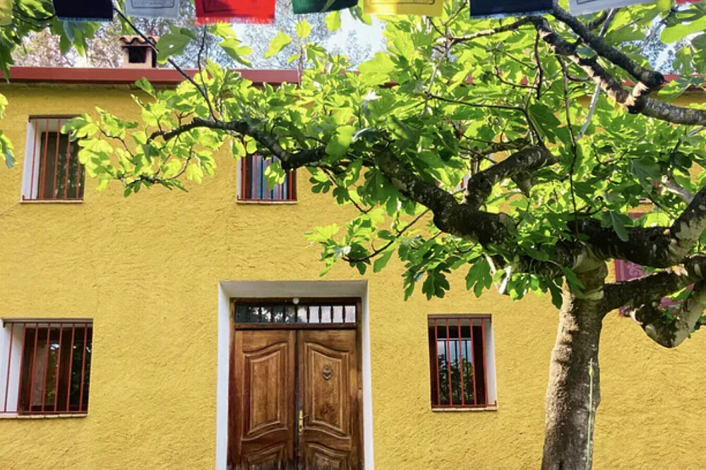 Centro de Retiros Valle de Quesa — The center is situated in the beautiful region of Valencia, known for its diverse landscapes. Expect a tranquil environment, likely surrounded by nature, providing a peaceful backdrop for contemplation and relaxation.