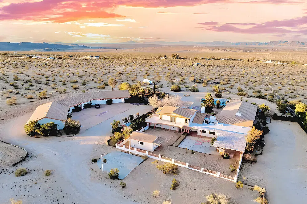 Desert Estate — retreat center