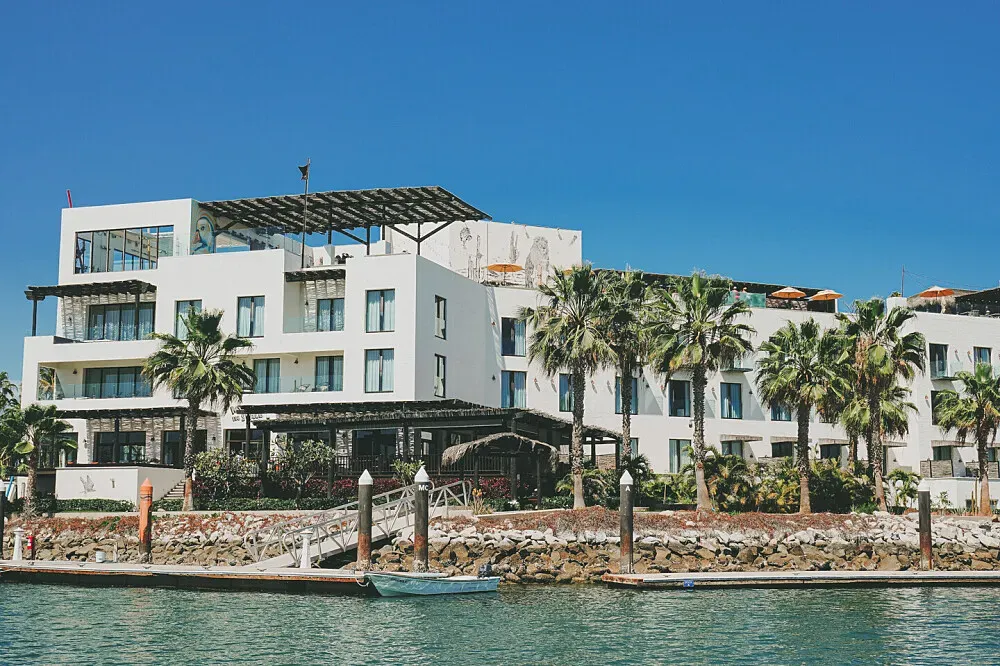 Hotel El Ganzo — Perched at the unique confluence of the Pacific Ocean and the Sea of Cortez, Hotel El Ganzo offers a stunning waterfront backdrop. The atmosphere is distinctly artistic and free-spirited, with an emphasis on cultural engagement and creative expression.