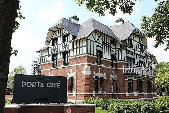 Hotel Porta Cité