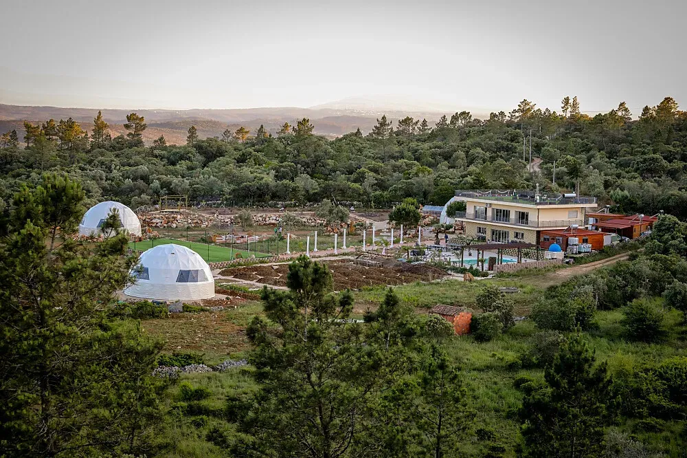 Iretreat portugal — The specific location of iRetreat Portugal is not disclosed, but the emphasis on nature excursions suggests a setting that allows for easy access to natural landscapes, likely offering a peaceful and restorative environment away from urban bustle.