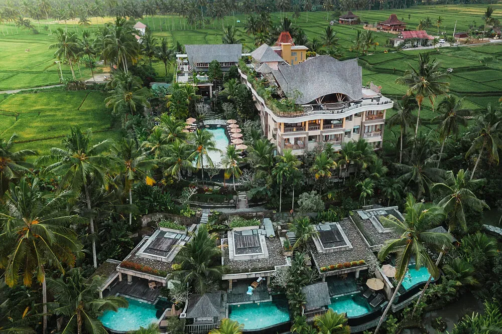 Kuwarasan Resort — Ubud, known for its lush rice paddies, spiritual ambiance, and vibrant arts scene, provides a naturally calming backdrop for a retreat. The resort environment likely offers a blend of natural beauty and comfortable amenities, creating a peaceful sanctuary away from the everyday hustle.