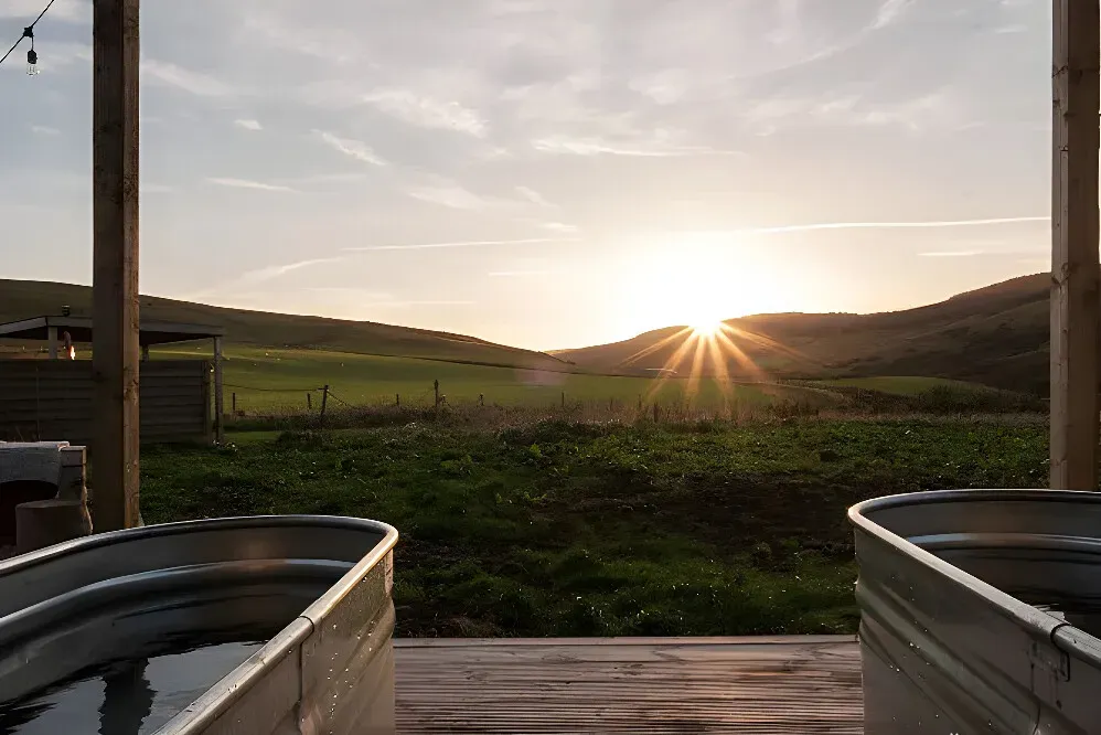 Maycroft Retreat — Maycroft Retreat is set in the peaceful Perthshire countryside of Scotland, surrounded by rolling hills and open skies. The atmosphere is one of serene natural beauty, offering a quiet escape from daily life.