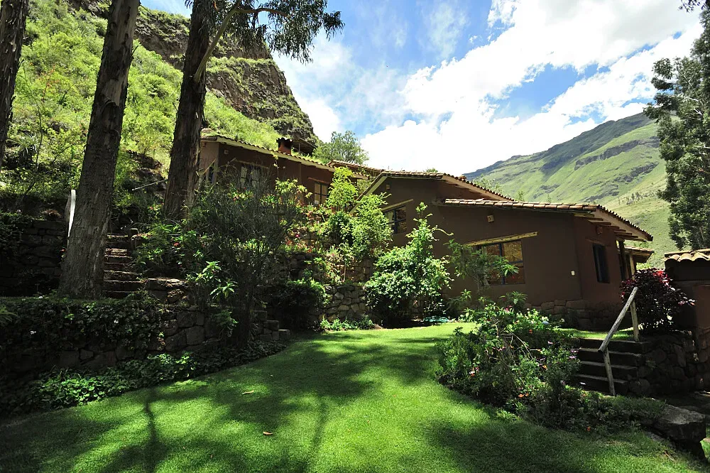 Melissa Wasi — set in the serene La Rinconada neighborhood of Písac, the center offers a peaceful environment away from the bustle. Surrounded by the natural beauty of the Sacred Valley, it provides a quiet backdrop conducive to relaxation and exploration.
