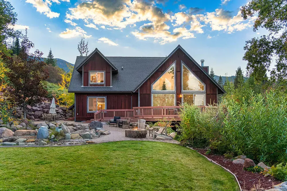Mt Shasta Mountain Lodge — The lodge is situated in the majestic Mount Shasta area, offering expansive, unobstructed views of the iconic mountain and the surrounding natural landscape. It provides a sense of seclusion and tranquility, yet remains conveniently close to the town. The atmosphere is one of serene mountain living, designed to foster peace and connection with nature.
