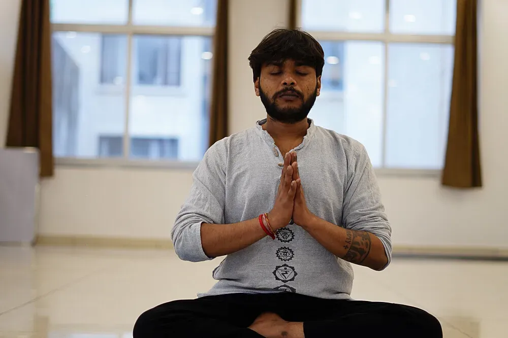 olo yoga — Rishikesh, set in the foothills of the Himalayas, is a globally recognized hub for yoga and spirituality. The atmosphere is vibrant with ashrams, temples, and the sacred Ganges River flowing through. While specific details about olo yoga's immediate surroundings are not available, the general environment is one of spiritual seeking and natural beauty.