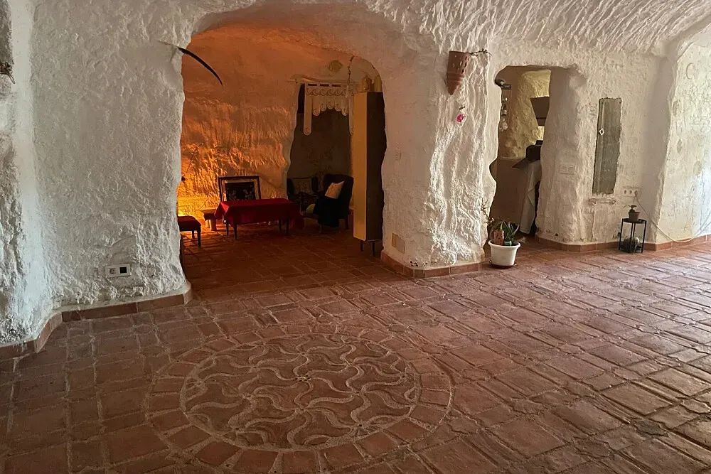 Temple of the Heart of the Earth — The center is situated in the vibrant region of Granada, known for its rich history and stunning natural beauty. While the exact address is not specified, the focus on ecological building materials suggests a setting that embraces its natural surroundings, likely offering a peaceful and secluded atmosphere away from urban bustle.