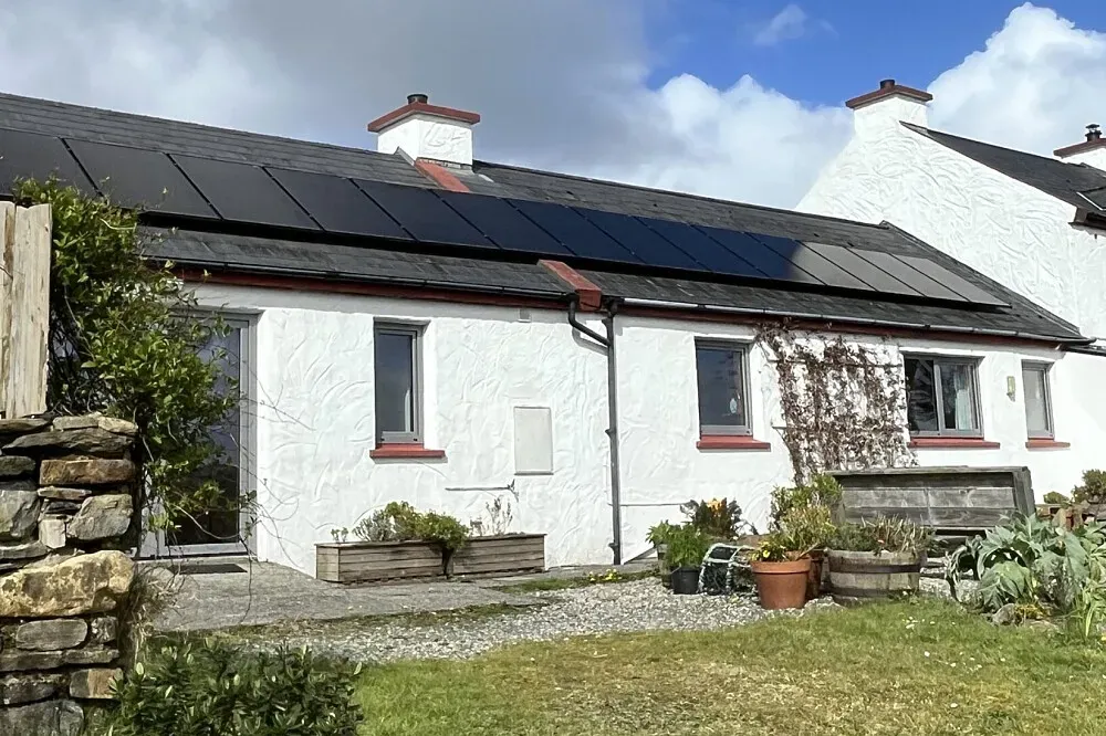The Song House — The Song House is situated in the stunning, wild landscape of northwest Donegal, within the Gaeltacht region where the Irish language is still spoken. The atmosphere is one of profound natural beauty and cultural immersion, offering a tranquil escape from the everyday.