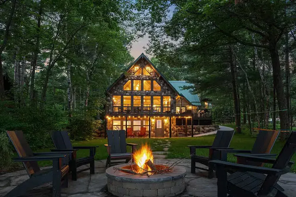 The Stone House — Pequot Lakes, Minnesota, is known for its abundant natural beauty, particularly its numerous lakes and forests. The area offers a tranquil backdrop for contemplation and outdoor activities, with opportunities for hiking, fishing, and enjoying the serene Midwestern landscape.