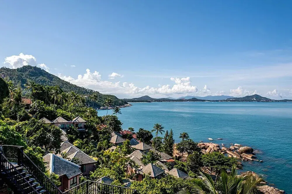 Vikasa — Ko Samui provides a stunning backdrop, with the sounds of the ocean creating a serene atmosphere. The natural beauty of Thailand surrounds the center, fostering an environment conducive to introspection and personal growth.