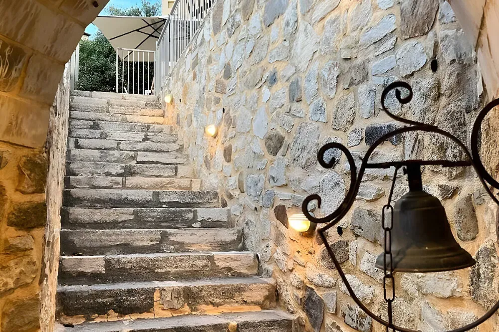 Villa Rhea — Villa Rhea is situated in the charming historical village of Maroulas, offering a picturesque backdrop for contemplation and relaxation. The surrounding area is characterized by its peaceful ambiance and easy access to scenic walking trails, inviting guests to explore the natural beauty of Crete.