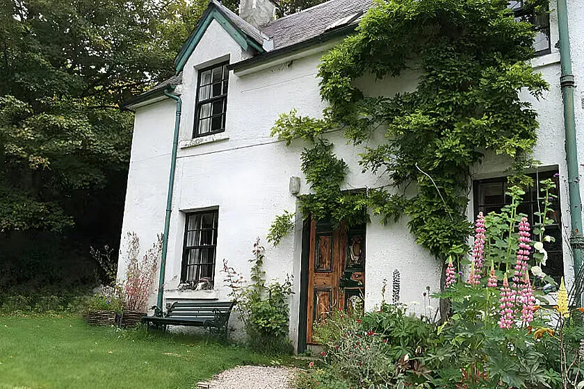 West Cottage and Stables