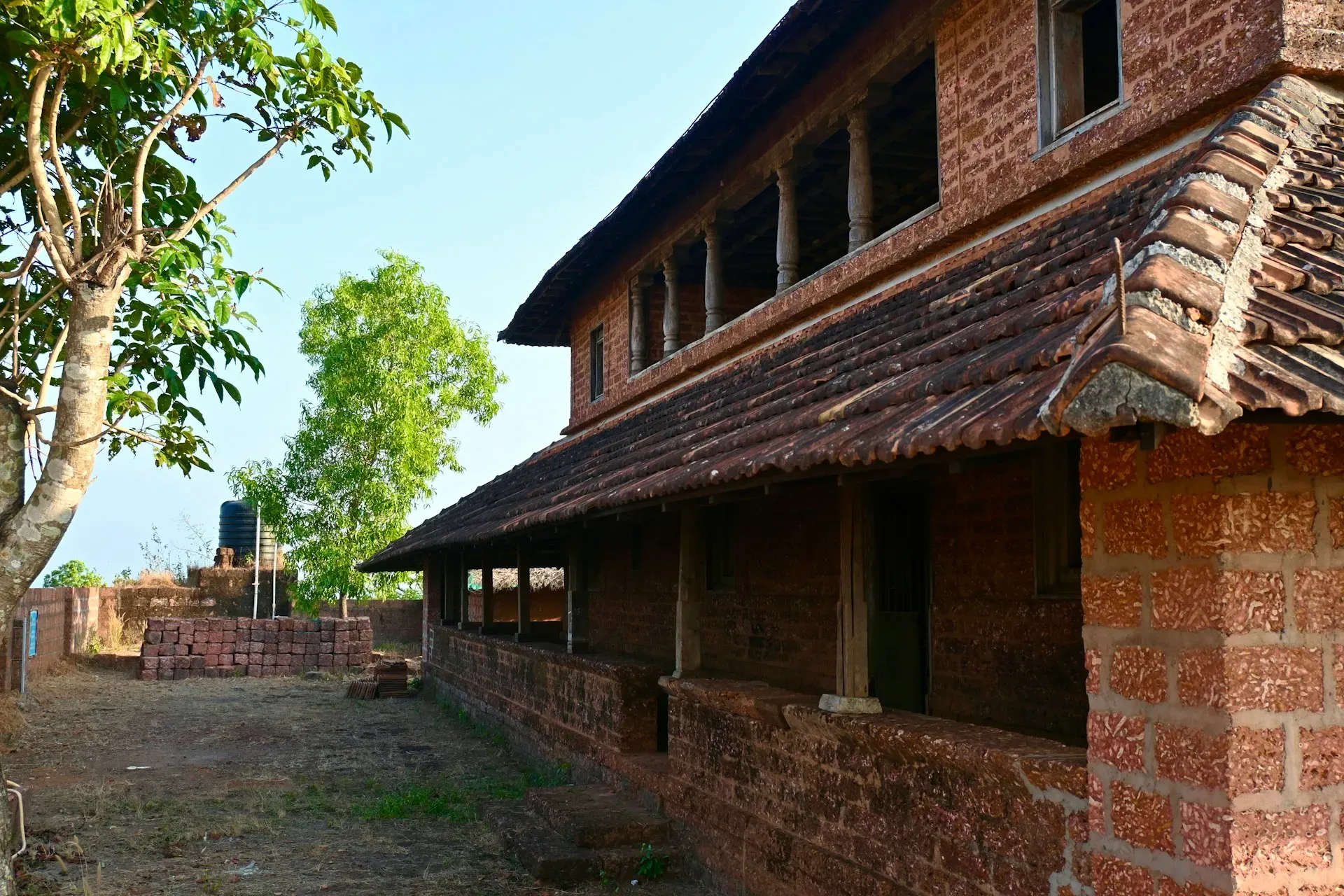 Dhamma Aruna