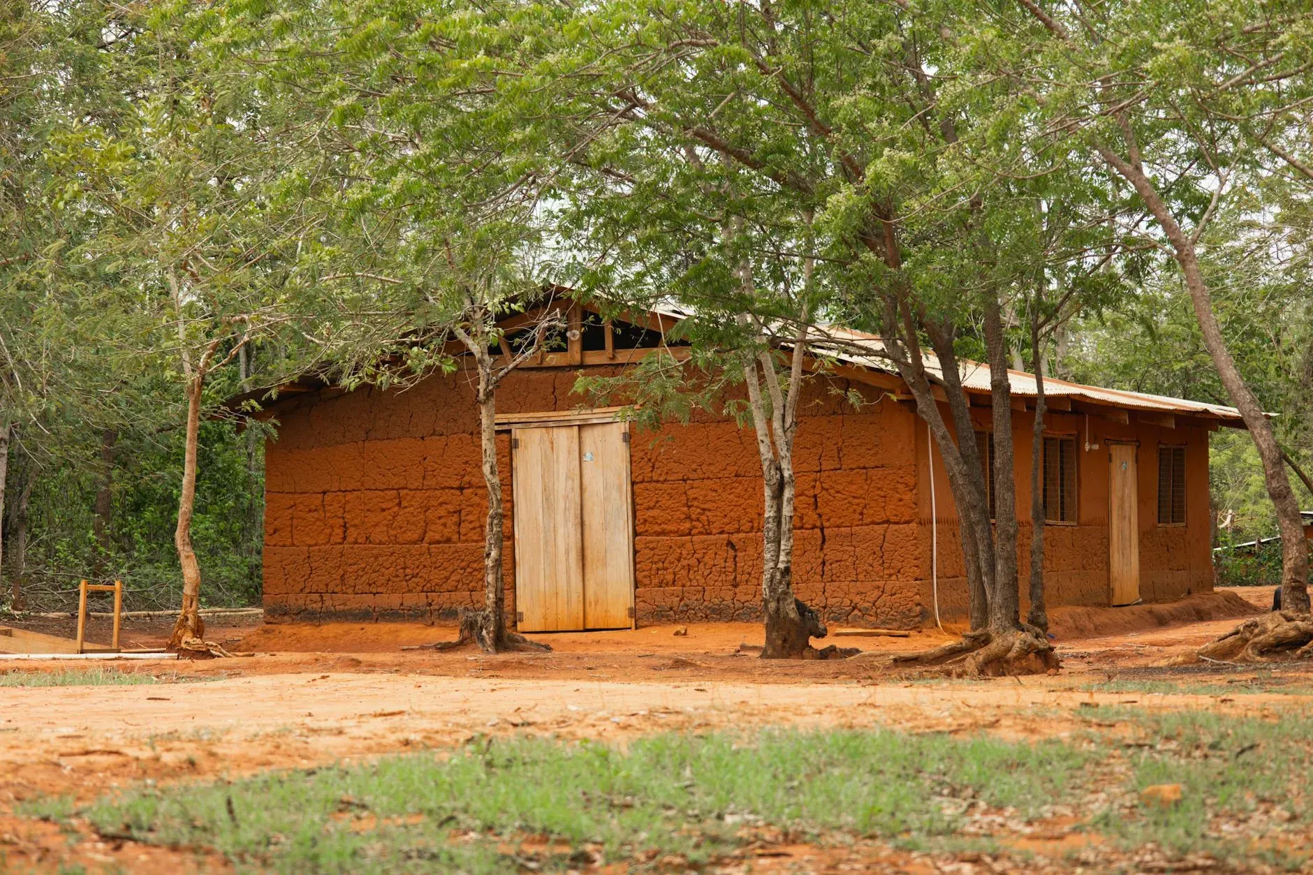Koudougou — Located in Koudougou, Burkina Faso, the center provides a setting for retreat that is likely modest and integrated into the local environment. The atmosphere would be one of quiet simplicity, conducive to introspection away from the bustle of larger cities.
