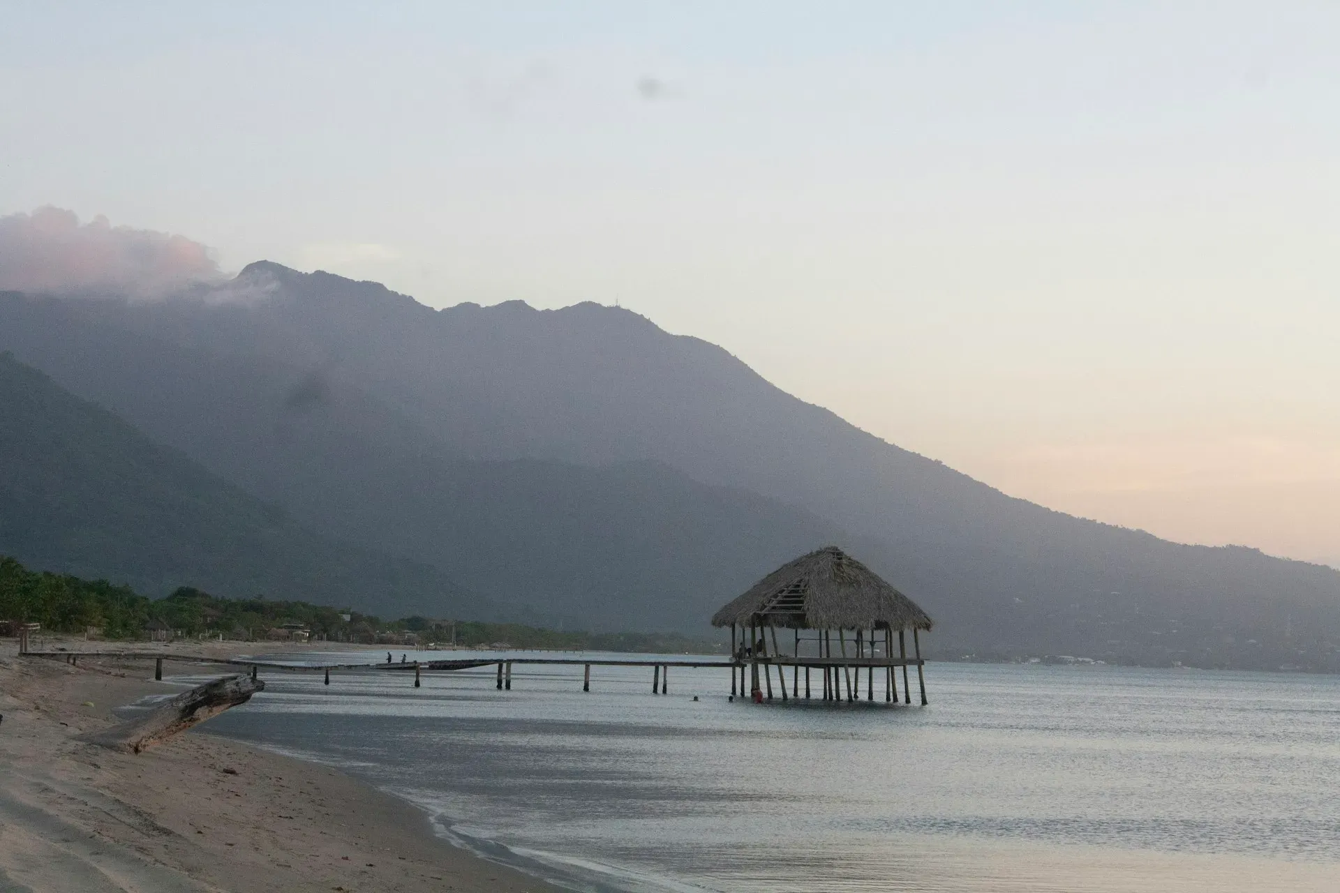 Honduras — Information regarding the specific landscape and atmosphere of the Honduras center is not available. It is likely situated to provide a conducive environment for meditation, away from daily distractions.