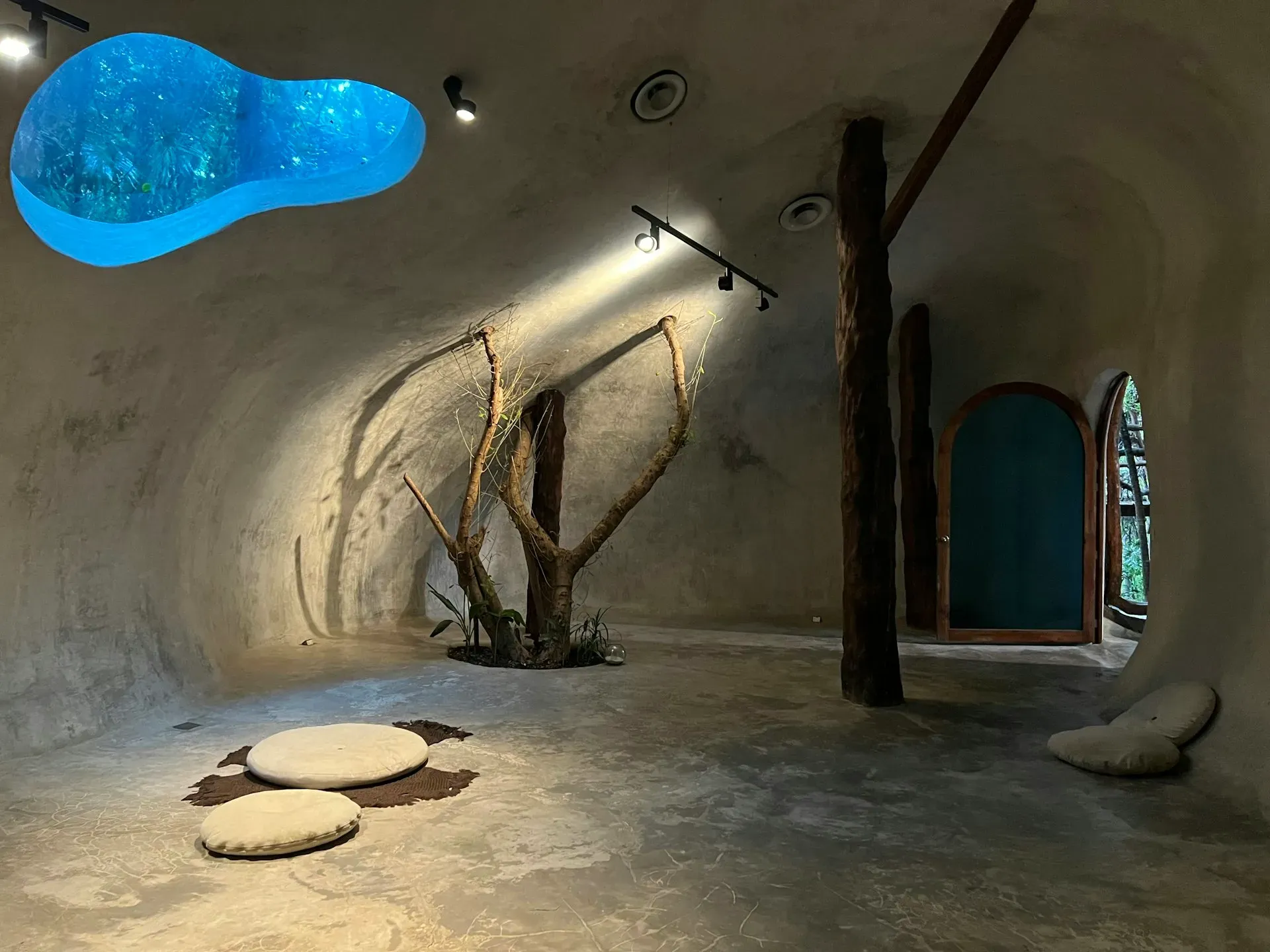 Vipassana Centers in Mexico &#8211; Dhamma.org — The specific settings for Vipassana courses in Mexico are not detailed, but they are designed to be conducive to deep meditation and introspection, typically in quiet, residential environments.