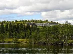 Vipassana Meditation in Norway — The center is located at Hornsjøvegen 1845, in the municipality of Øyer, Norway. This area is characterized by its natural beauty, offering a tranquil backdrop for meditation. Expect a quiet, rural environment, likely surrounded by forests or open landscapes typical of the Norwegian countryside, conducive to deep introspection.
