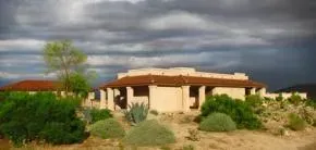 Dhamma Vaddhana — The center is situated in Twentynine Palms, California, just north of the iconic Joshua Tree National Park. This desert environment offers a quiet, expansive backdrop conducive to introspection and meditation, with clear skies and unique high desert flora.