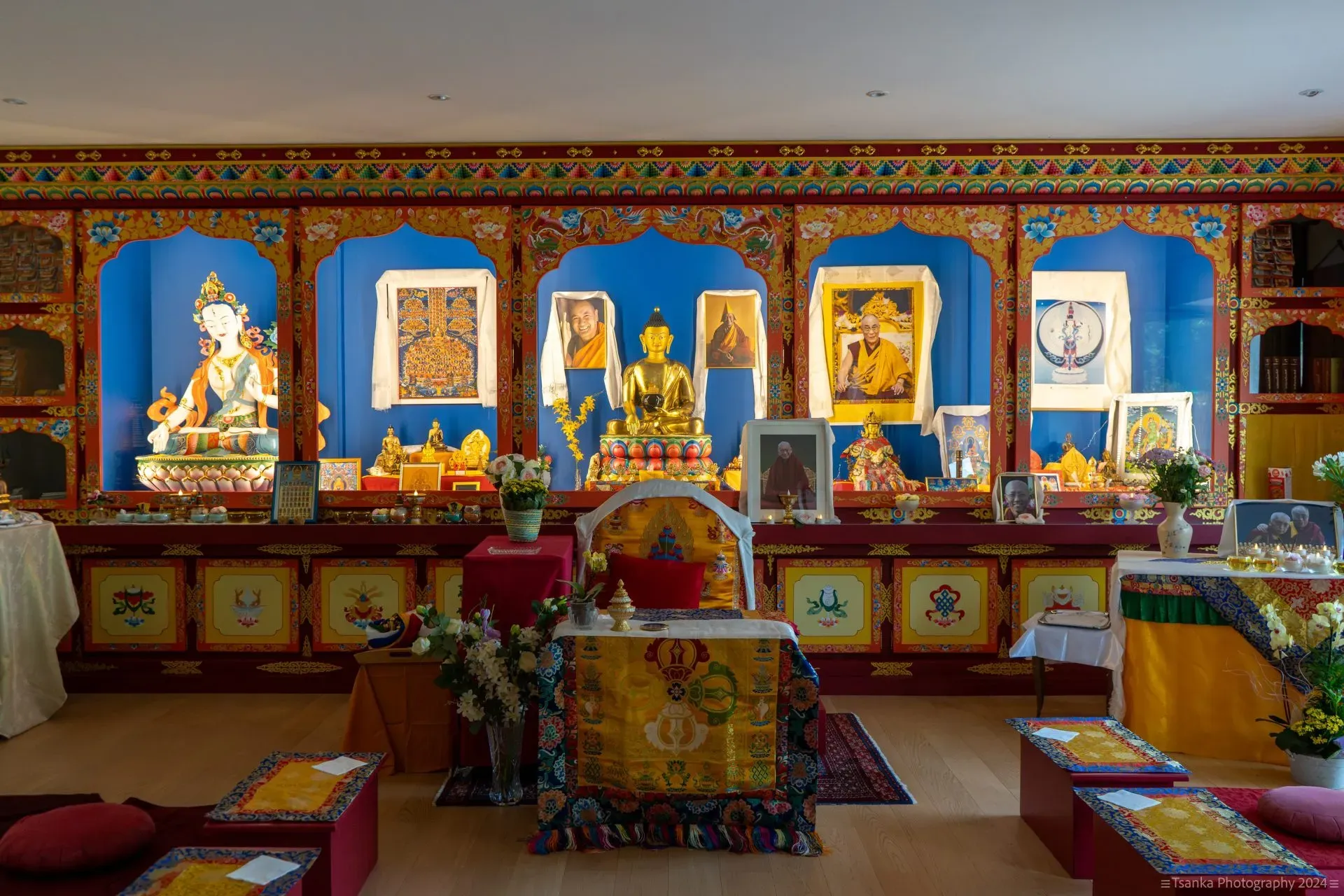 Monastère Dorje Pamo — The monastery is situated in Fiac, a commune in the Tarn department of southern France. This region is known for its rolling landscapes, historic villages, and a generally tranquil, rural atmosphere, providing a peaceful backdrop for spiritual practice.