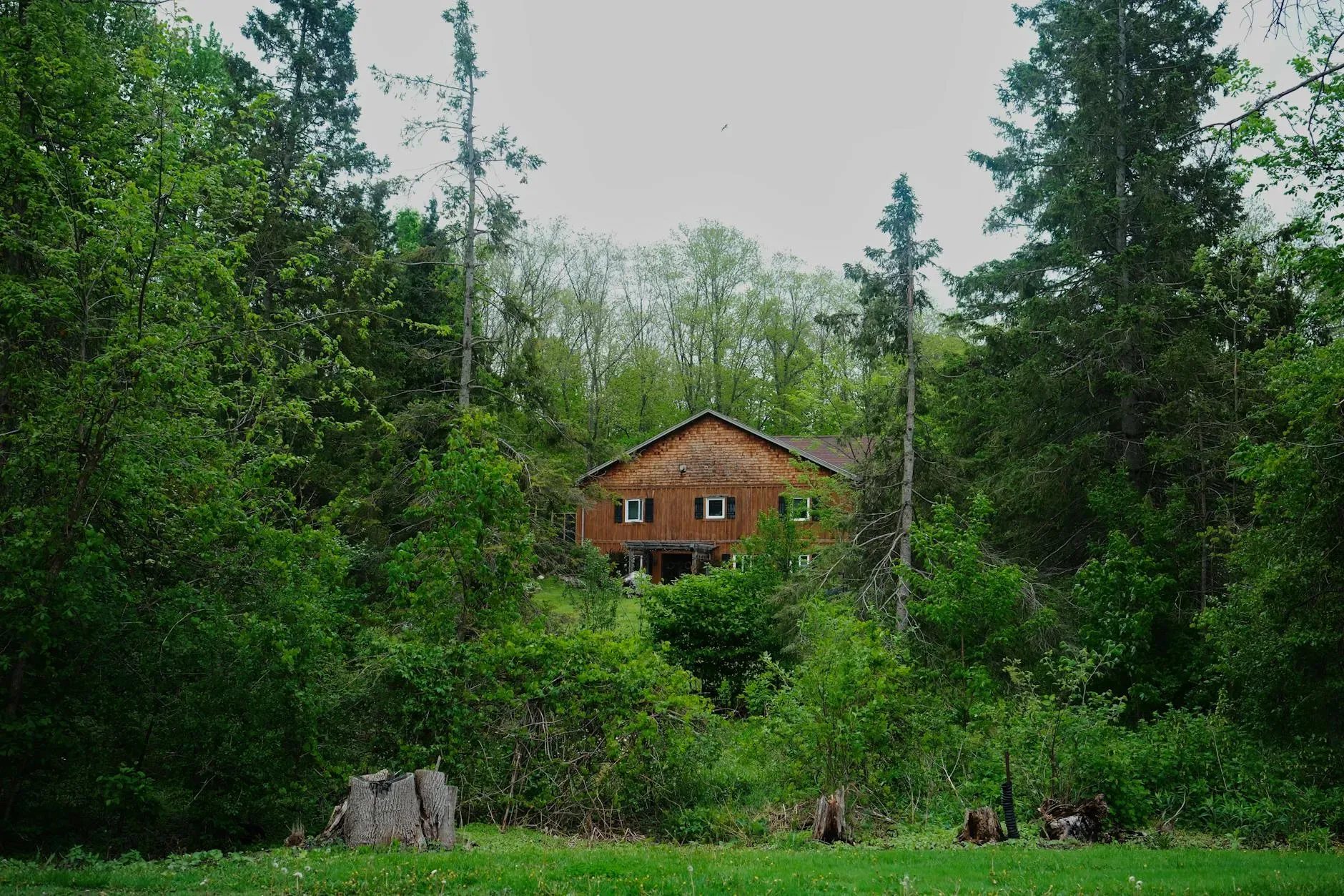 Phommaviharam Buddhist Temple — The center is situated in Kitchener, Ontario, a city in Canada.