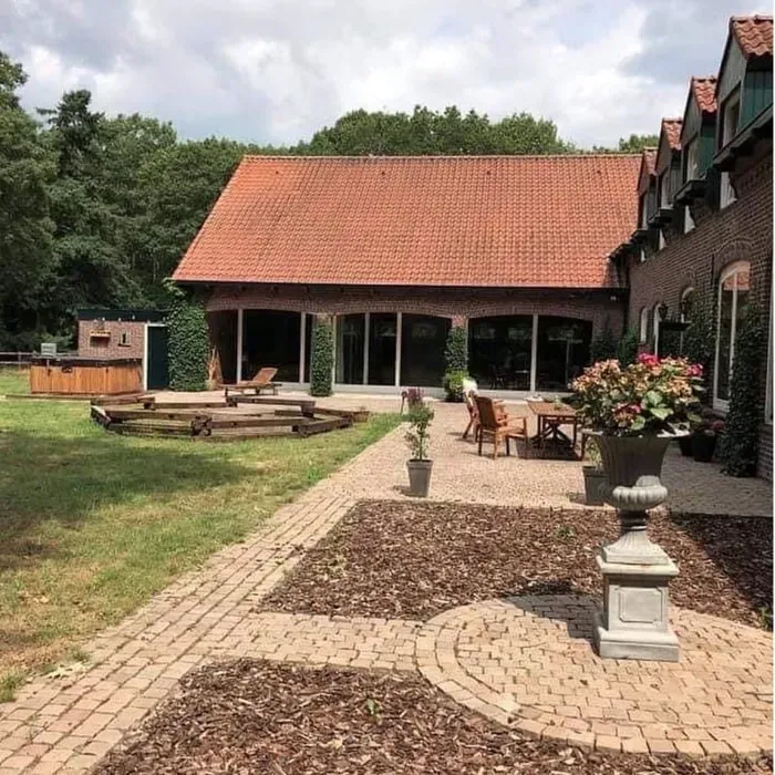 4-Day Psilocybin Retreat + Preparation & Integration Support