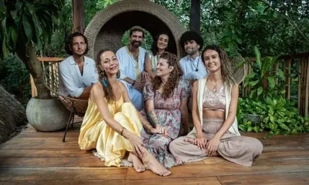 Alejandro Atzel — The center is located in Amatlan, Morelos, just ten minutes from the vibrant town of Tepoztlán. This region of Mexico is known for its lush landscapes and spiritual energy, providing a serene backdrop for deep introspection and healing. The environment fosters a connection with nature, essential for the plant medicine practices offered.