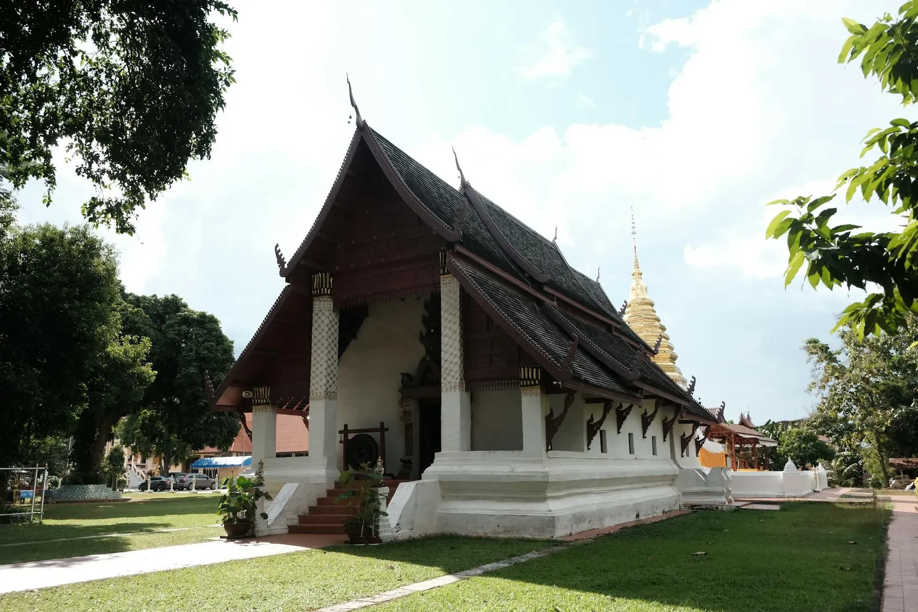 Away Chiang Mai Thapae Resort - A Vegan Retreat