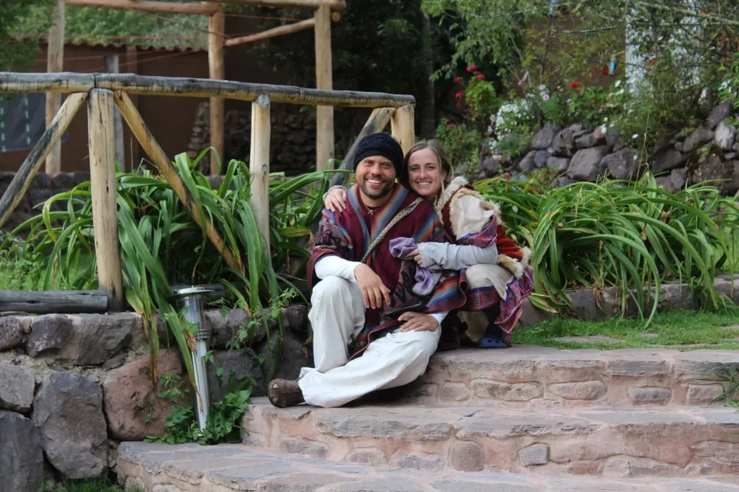 Ayankuraka Retreats — set in the heart of the Sacred Valley near Pisac, Cusco, the retreat is situated amidst the breathtaking Andean landscape. This region of Peru is steeped in ancient Incan history and spiritual significance, offering a powerful backdrop for introspection and healing. The natural beauty and serene atmosphere contribute to a sense of peace and connection.