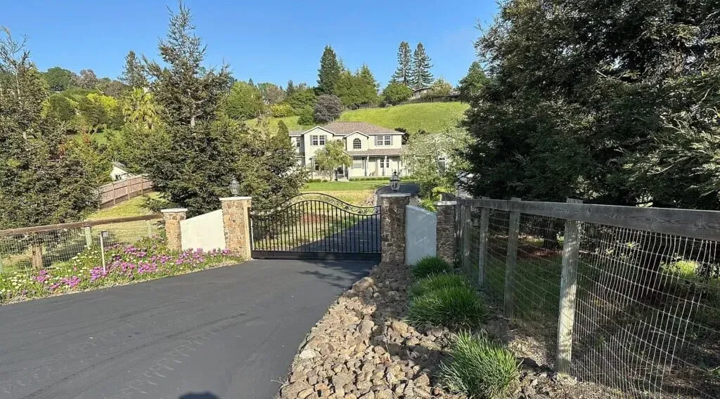 bay area dietitian — The retreat is set on a beautiful 4+ acre gated estate in the scenic foothills of Sonoma Mountain, surrounded by a private vineyard and lush gardens. The atmosphere is one of serene luxury, offering both expansive open spaces and private nooks for relaxation, all within minutes of charming Penngrove, Santa Rosa, and Petaluma.