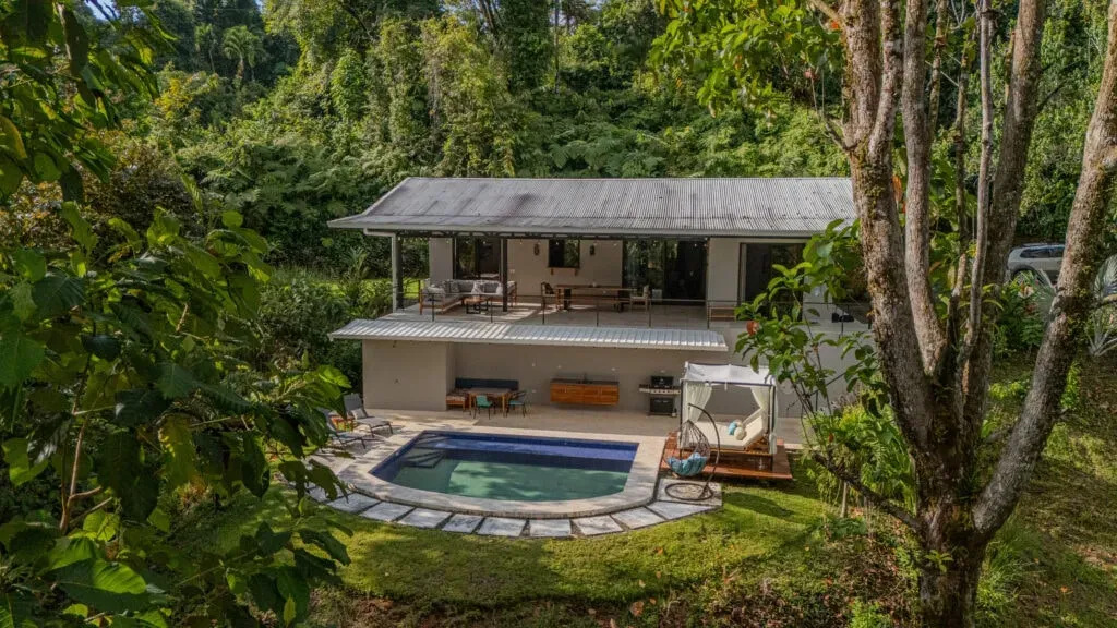 Beyond Breath — Beyond Breath is situated amidst the lush, vibrant jungle of Dominical, Costa Rica. The environment is designed to foster a deep connection with nature, allowing guests to tap into the powerful healing energies of the surrounding ecosystem. While immersed in this wild setting, the center ensures all the comforts of home, providing a serene and private space for personal reflection and integration.