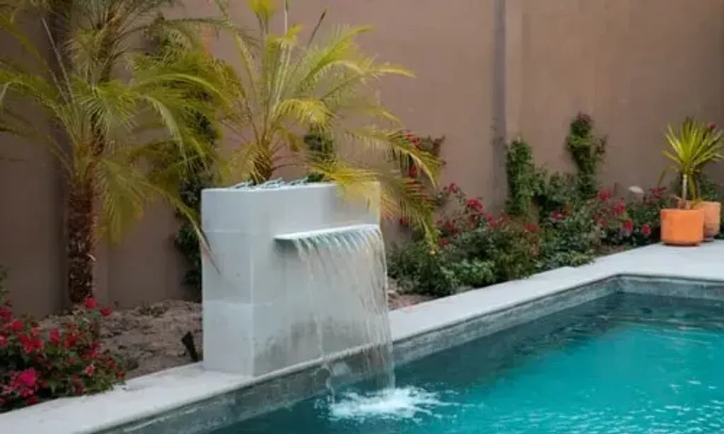 Casa Lenno — set in the heart of San Miguel de Allende, Casa Lenno provides an urban oasis. The property is surrounded by beautiful gardens with terraces and fountains, offering a serene escape within the bustling city. Its location in the high desert means a unique blend of natural beauty and cultural richness.