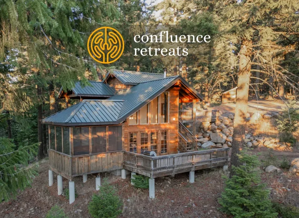Confluence Retreats — Retreats unfold in peaceful, nature-immersed venues across Southern Oregon. These locations are carefully chosen for their privacy and suitability for profound inner work, surrounded by forests that provide a grounding and restorative atmosphere. The communal areas are designed for integration, breathwork, and rest, fostering a sense of calm and support.