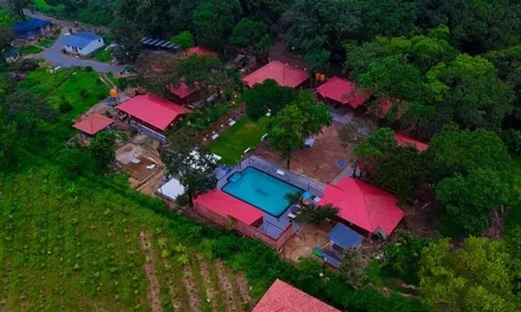 Dev Poudyal — The center is situated in Asu Village, a tranquil forest resort set within the lush jungle of Dandeli in the Western Ghats of Karnataka. It offers an immersive experience in nature, surrounded by the vibrant wildlife of Anshi National Park and the serene Kali River, providing a luxurious escape from urban life.