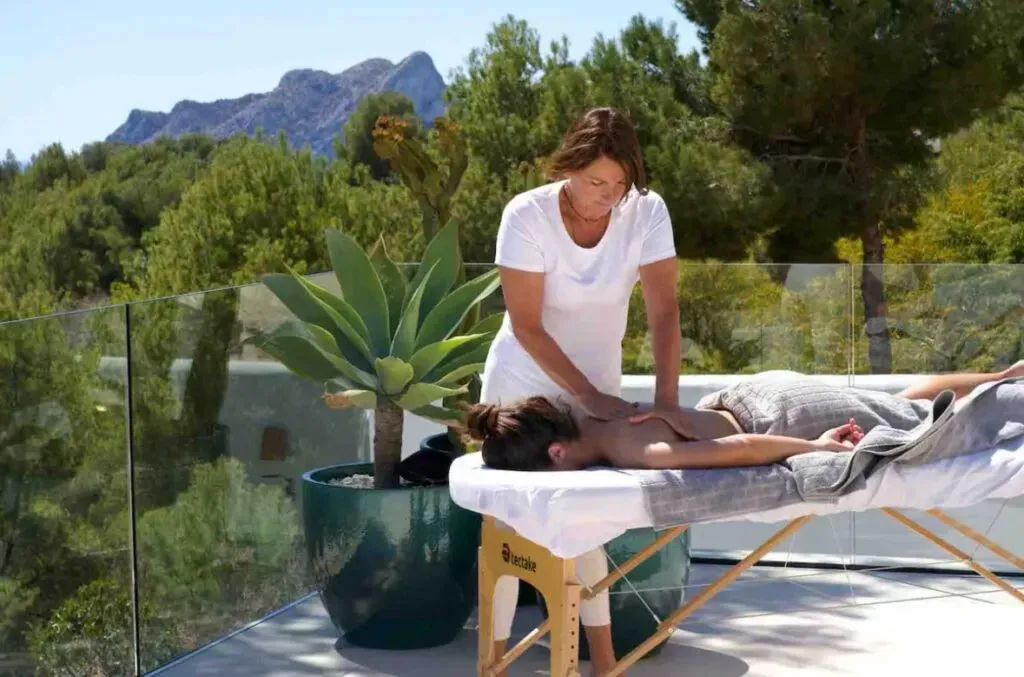 Divine Light — The retreat unfolds within a luxurious villa, designed to offer the comfort and amenities of a five-star hotel. While the precise location is not disclosed, the emphasis on connecting with nature suggests a serene and possibly secluded environment, conducive to deep introspection and healing.