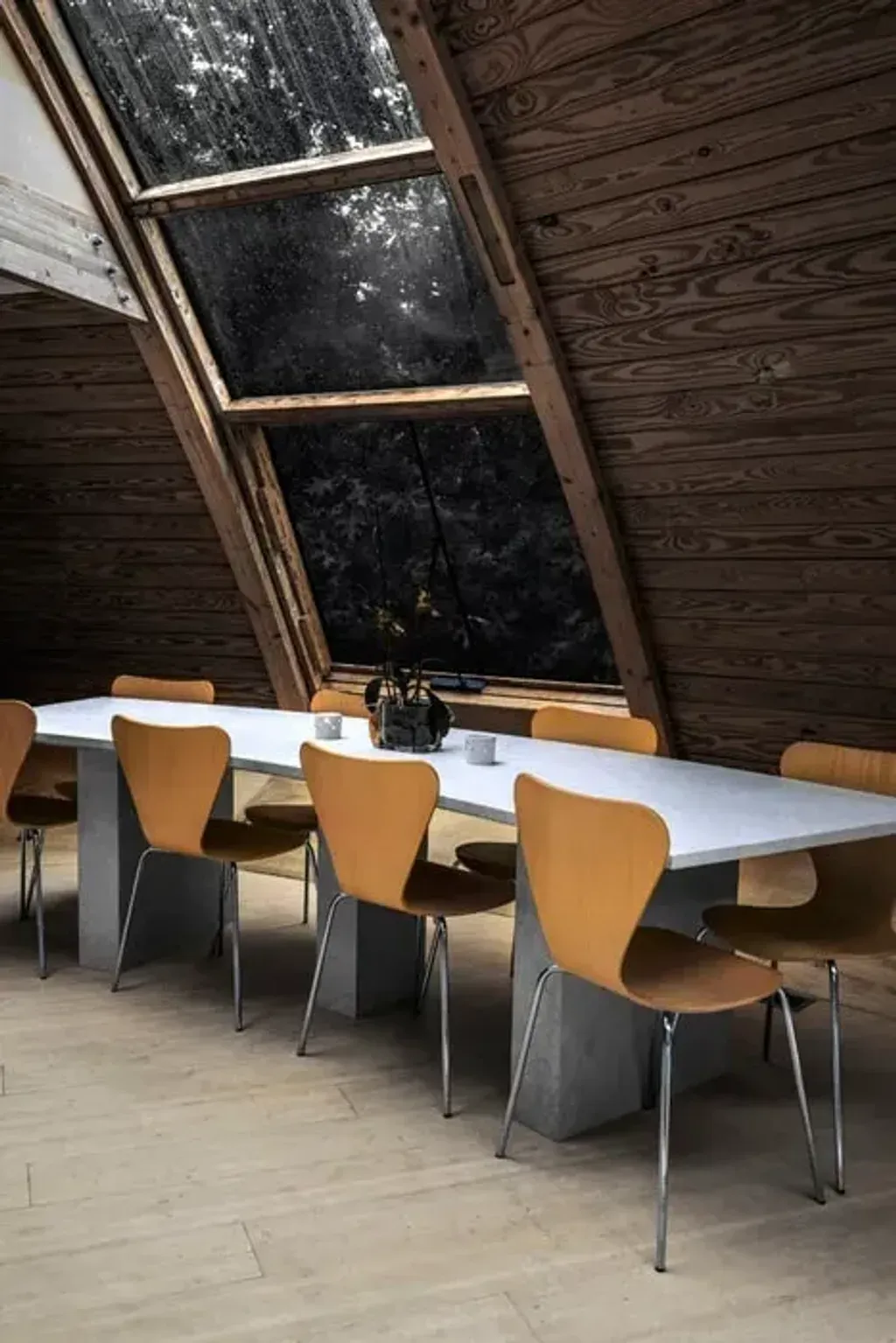 Dome House Retreat — Located in New Paltz, NY, the retreat offers a serene environment with walking trails, ideal for both focused work and peaceful contemplation. The atmosphere is designed to support both productivity and deep relaxation, away from the bustle of city life.