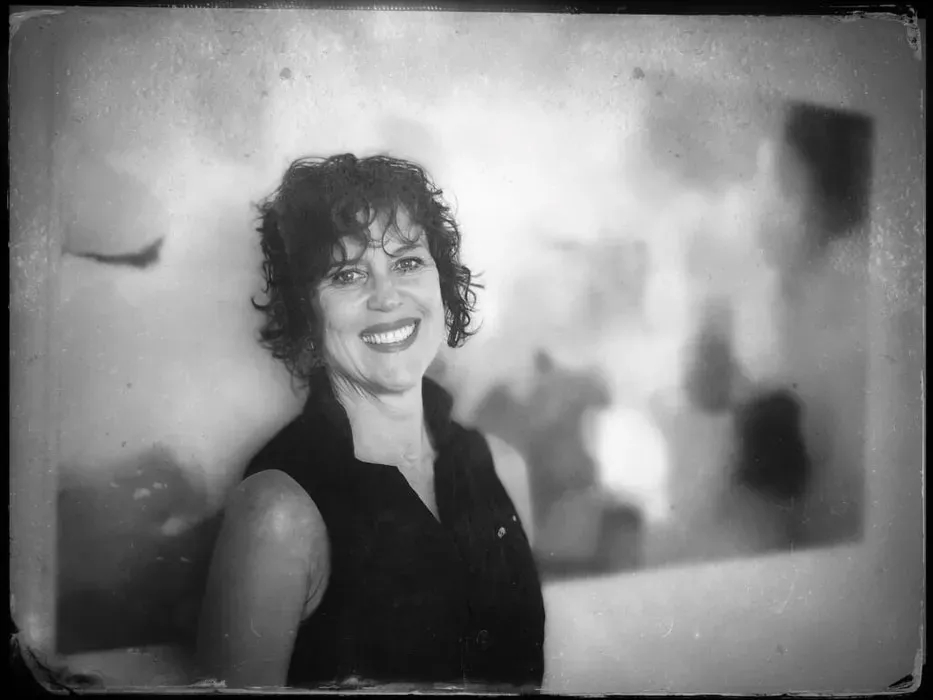 Dr Michelle Mars