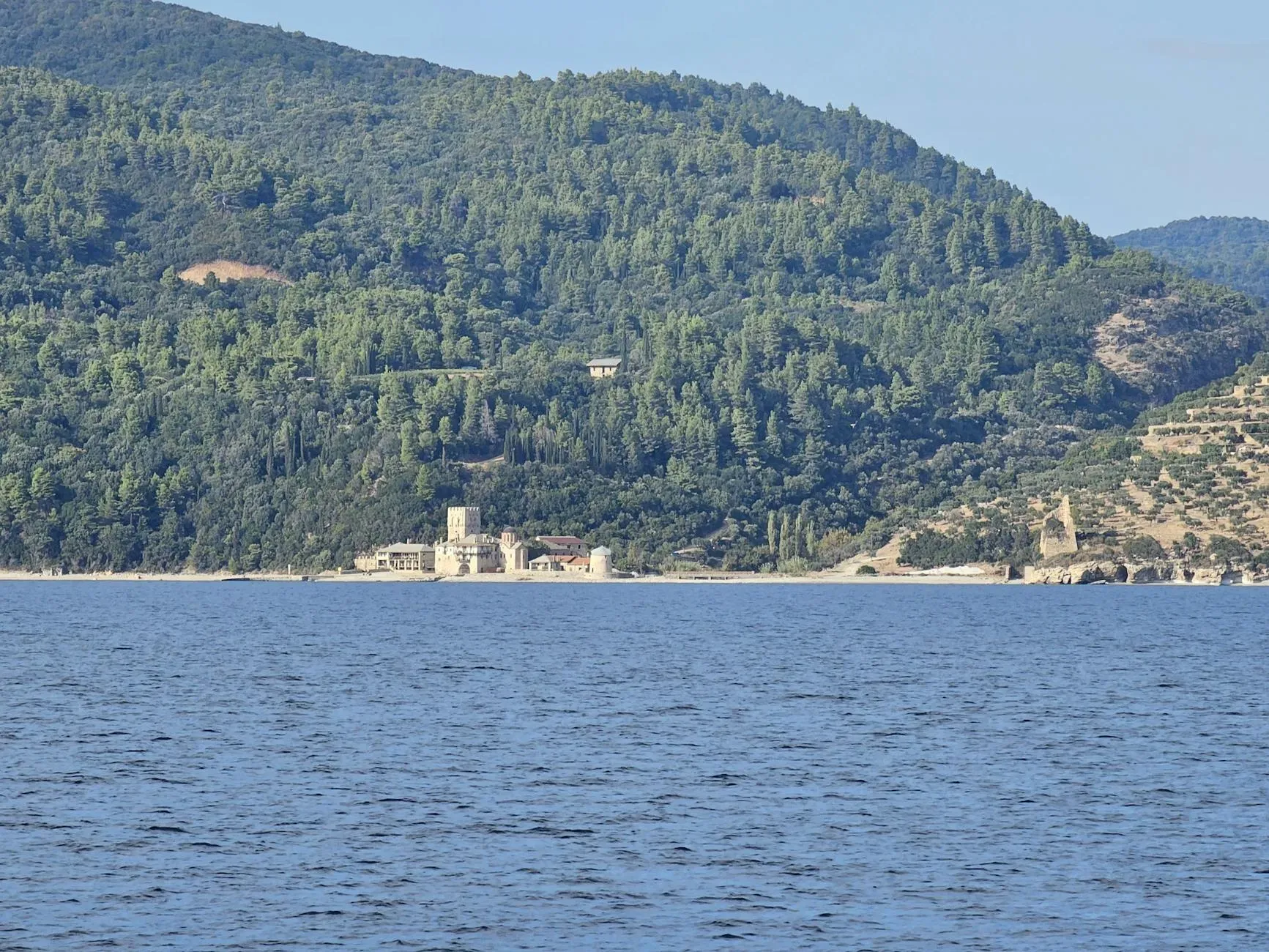 Dreams and Roams — Dreams and Roams hosts retreats in various beautiful locations across Greece, from serene natural settings in the mountains to picturesque villages and coastal areas. Each venue is chosen to enhance the experience, providing inspiring natural beauty and a tranquil atmosphere.