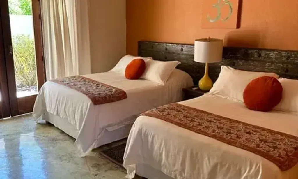 Earth and Soul Adventures — set directly on a private beachfront in Punta Mita, Mexico, Villa Ananda offers a serene yet inspiring backdrop for self-discovery. The venue is characterized by its creative spaces that blend seamlessly with the natural beauty of the surroundings, providing direct access to the ocean and a tranquil atmosphere.