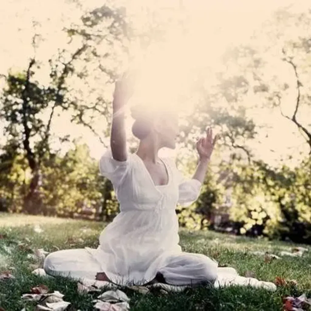 emilyoga — set in the picturesque Kent countryside, emilyoga provides a tranquil escape from urban life. The natural surroundings are integral to the retreat experience, fostering a sense of peace and providing an ideal backdrop for introspection and practice.