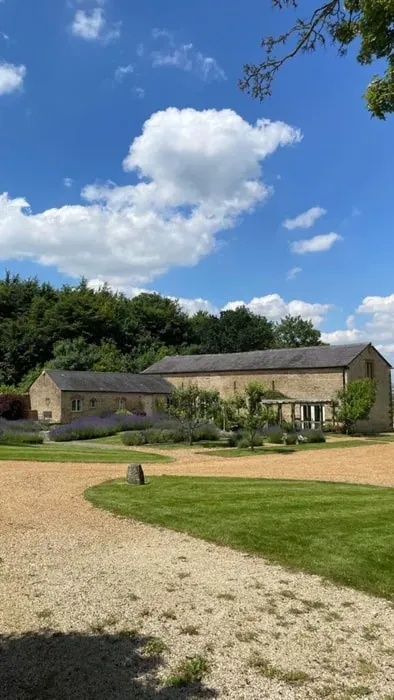 Emma Georgiou Coaching — The retreat is situated on a private Cotswolds estate in Warwickshire, surrounded by rolling hills, expansive skies, and peaceful countryside. Onsite woodlands, gardens, and outdoor spaces provide ample opportunities for mindful walks and quiet reflection, creating a truly serene atmosphere.