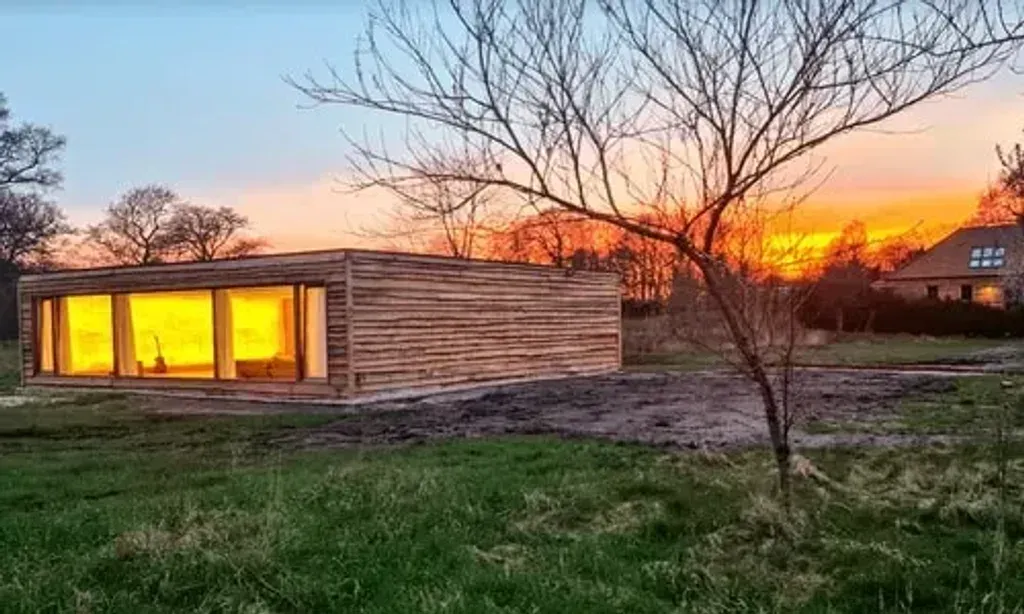 Evolute Institute — The institute is situated on over three hectares of lush green land in the Dutch countryside, about 90 minutes by car from Amsterdam. This calm and private setting provides an ideal environment for deep personal work and relaxation.