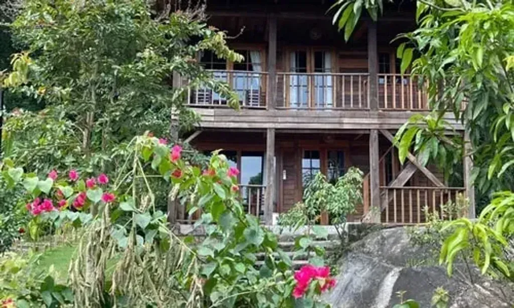 Freedom Wellness Retreat — set on the east side of Phu Quoc, the retreat boasts a stunning natural environment. Expect lush jungle and mountain backdrops, with refreshing sea views and the ocean just a short stroll away. The property is rich in local flora and fauna, creating a truly immersive natural experience.