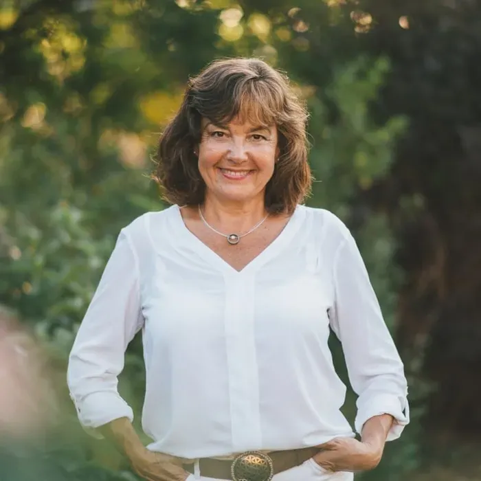Gabriele Bortz — Located in Gardelegen, Germany, the center provides a peaceful rural escape. The surrounding landscape of Wannefeld offers a quiet and natural environment conducive to introspection and relaxation, away from the hustle and bustle of city life.
