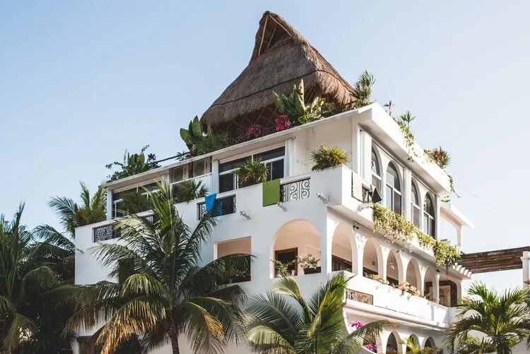 Gaby G — Located in the lively coastal town of Puerto Morelos, the center is just one block from the beach, offering easy access to the Caribbean Sea. The venue itself provides a tranquil oasis, well suited to unwinding and focusing on personal well-being amidst the tropical surroundings of Quintana Roo.